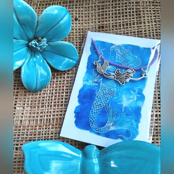 New in package Mermaid Necklace - Picture 5 of 10